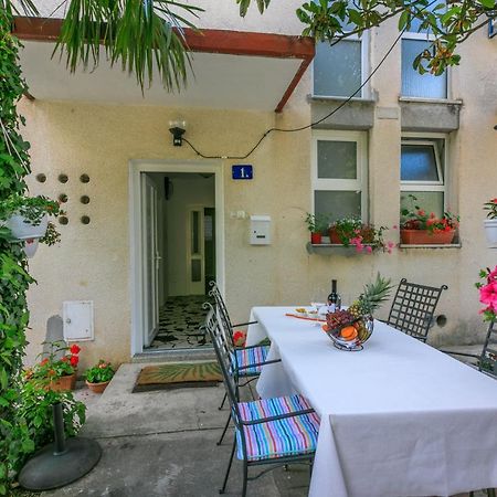 Apartment Carpe Diem "Pet Friendly" Crikvenica Extérieur photo